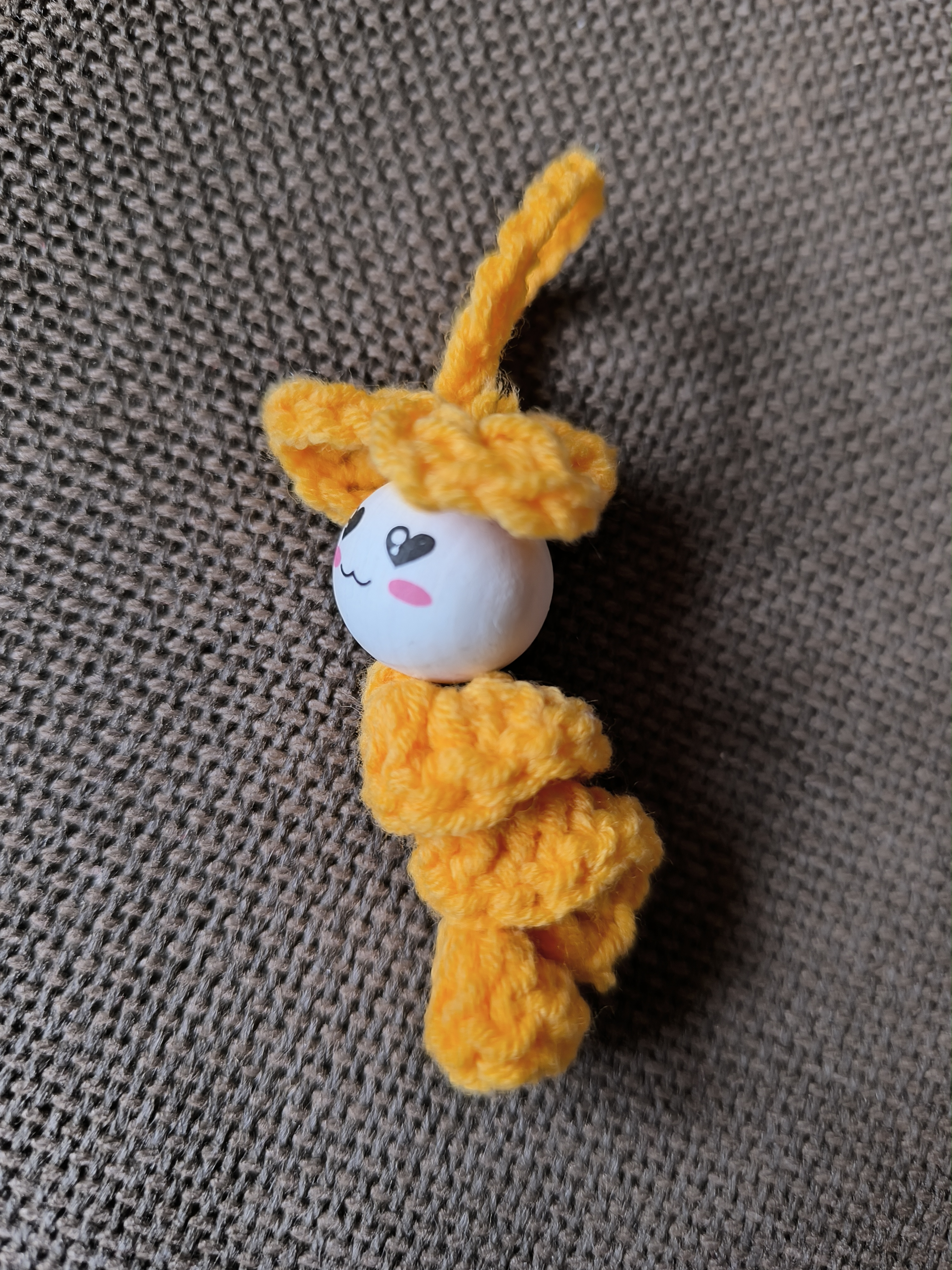 Blumenwürmchen gelb